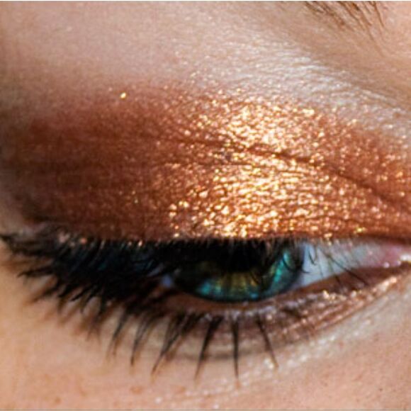 MAC Copper Sparkle Eye Pigment (Eyeshadow) - Picture 3 of 11